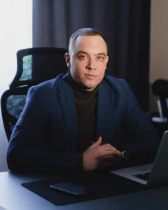Адвокат фонду Макеєв Дмитро Вячеславович